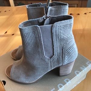 Toms Majorca Peep Toe Bootie